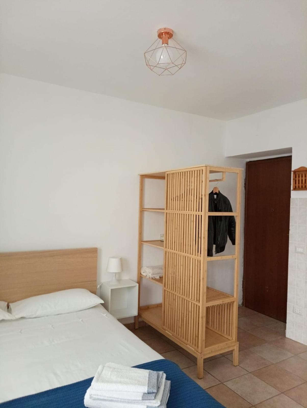 Casa Di Corte A Appartamento *